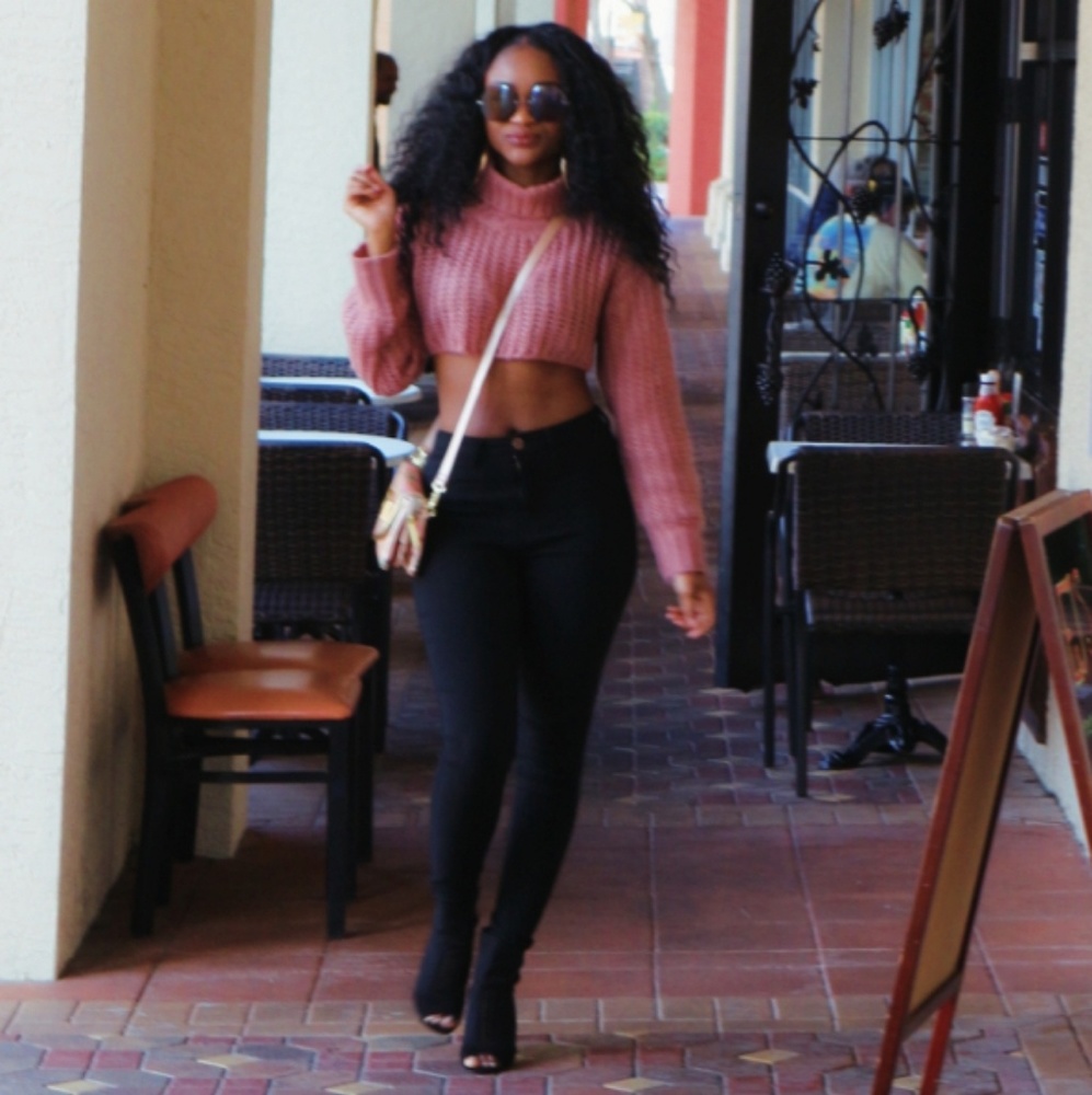 Crop knit sweater